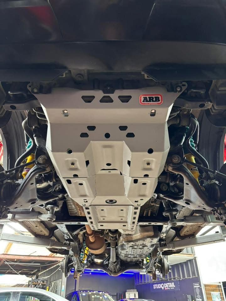Skid Plate Toyota Hilux Revo / Fortuner - ARB